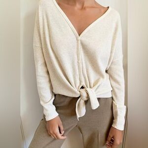 Aritzia Babaton Taurus Waffle Beige/Ivory Long Sleeve Tie Front Size Medium